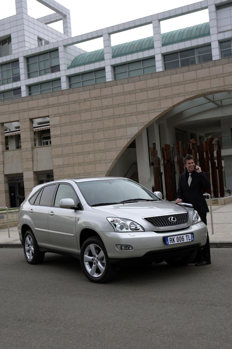  Lexus RX350 2007 года  (фото 29 из 115)